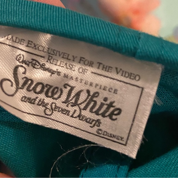 Vintage child’s Disney Snow White and the Seven Dwarfs  baseball hat - Picture 4 of 7